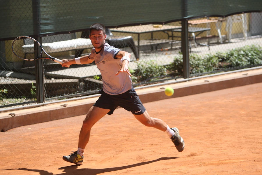 Tennis-23